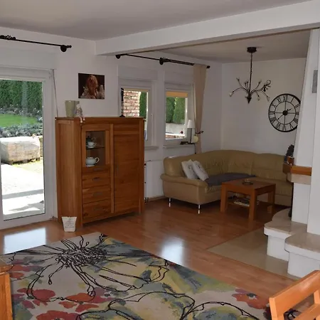 Lawendowe Wzgórze 21 Domek letniskowy *