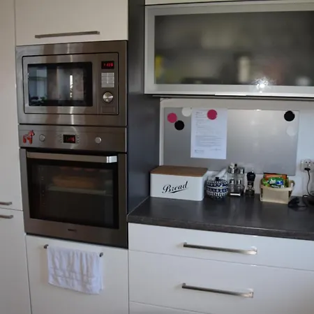 Alojamento de Turismo Selvagem Lawendowe Wzgórze 21 Dom Z Jacuzzi Na Wyłączność Wegierska Gorka