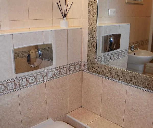 אכסניה Lawendowe Wzgorze 21 Dom Z Jacuzzi Na Wylacznosc